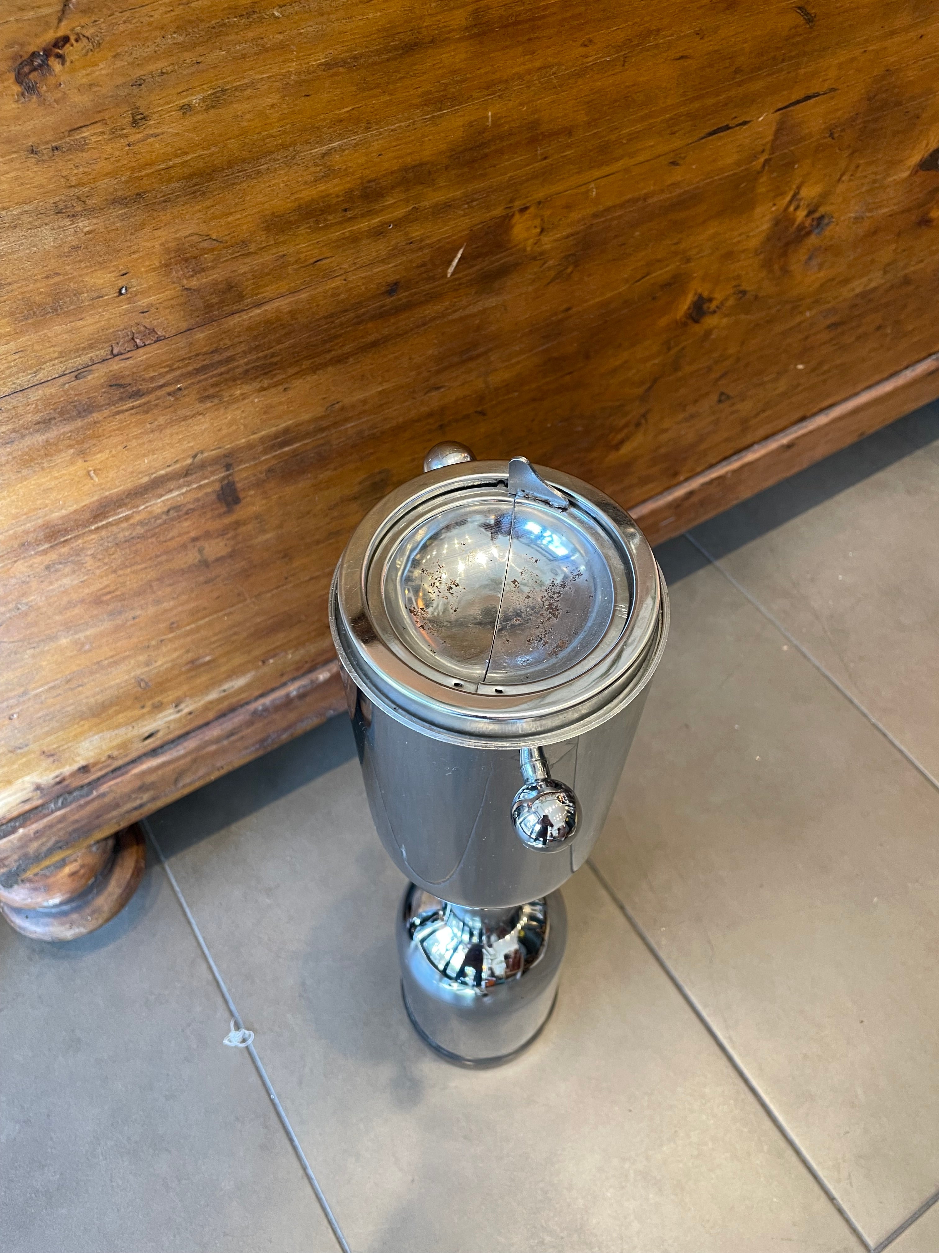 Posacenere cromato Design anni ‘70