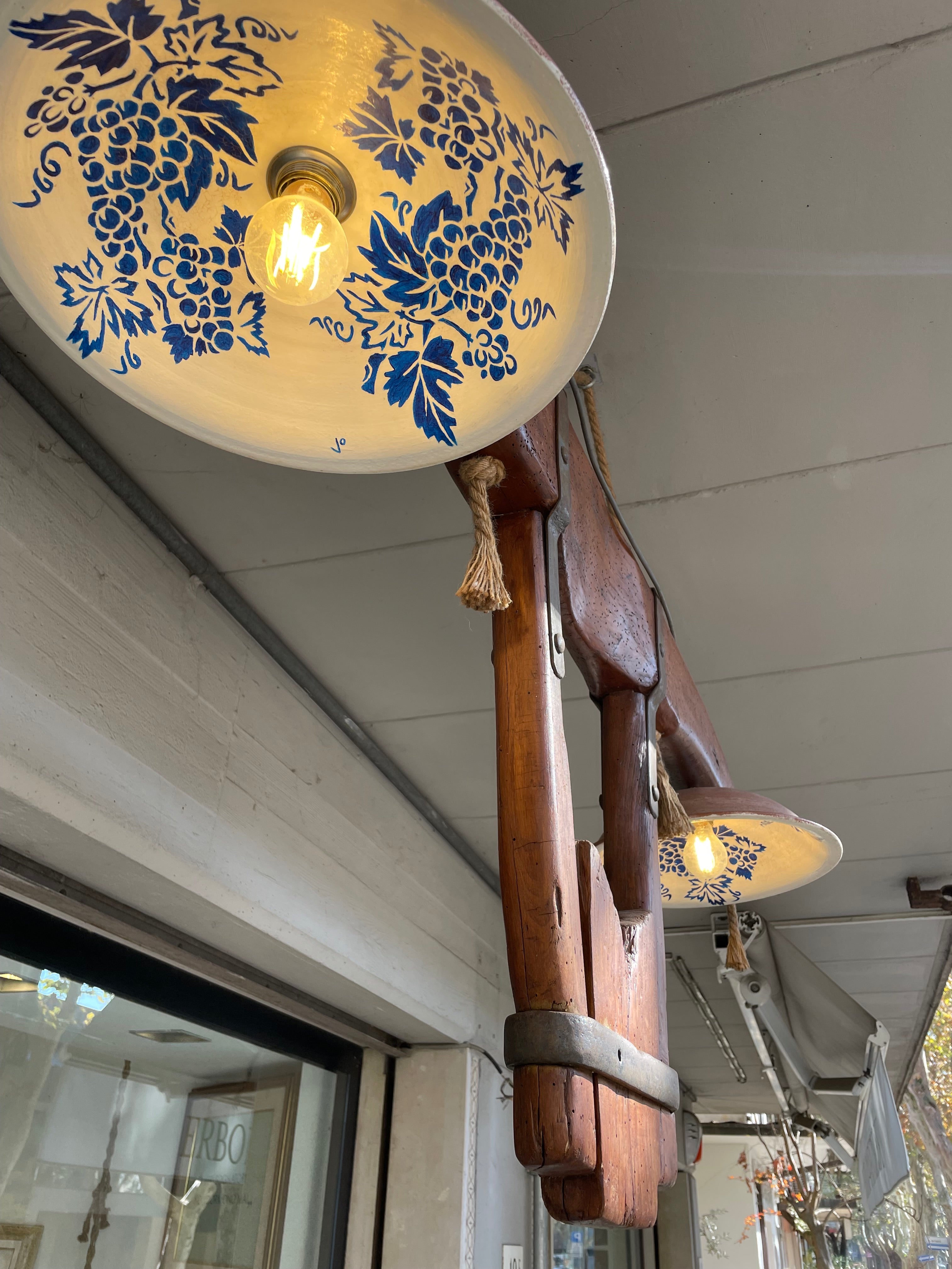 Lampadario Grande Giogo Romagnolo