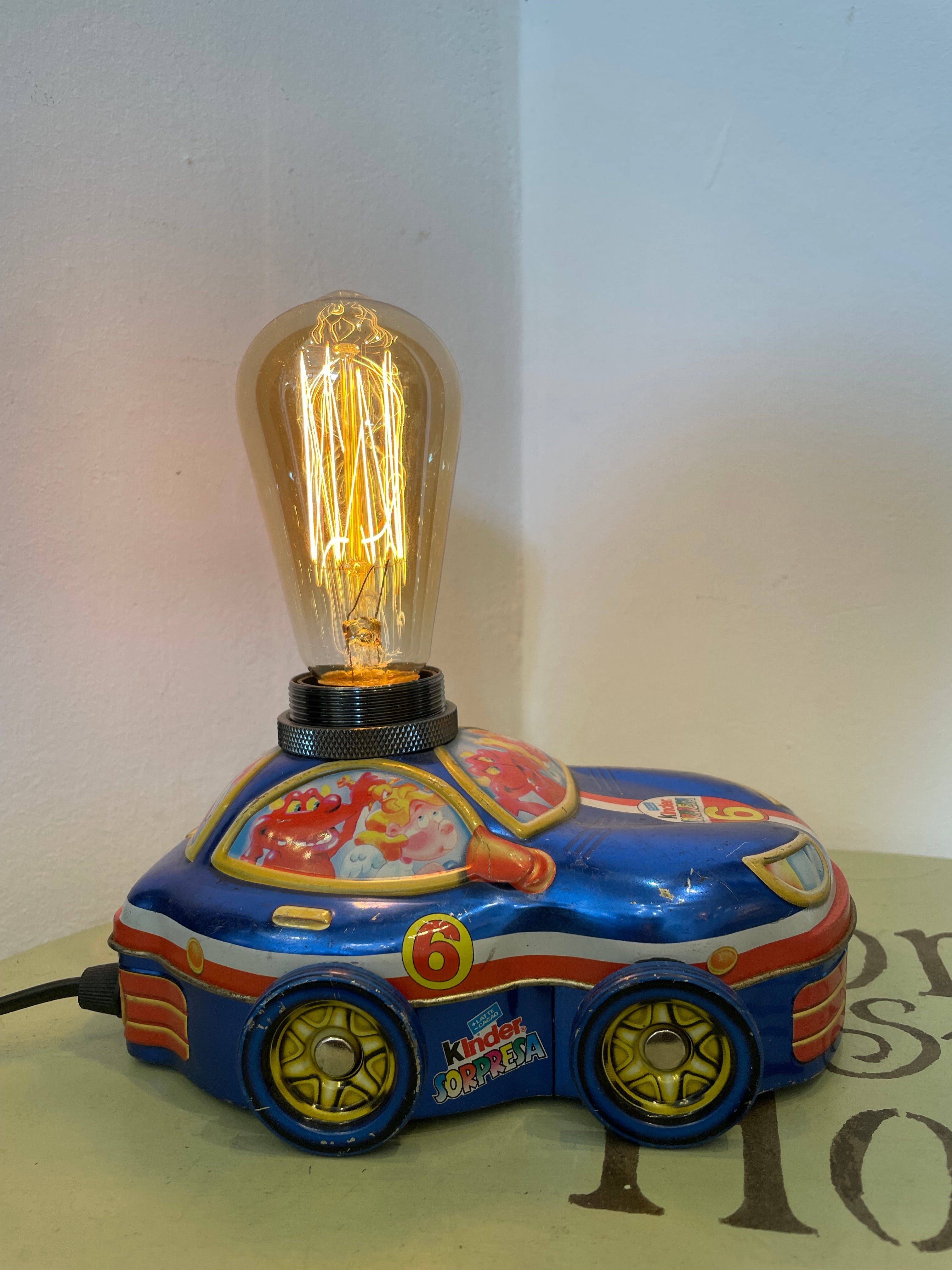 Lampada touch macchinina Kinder Sopresa anni ‘90