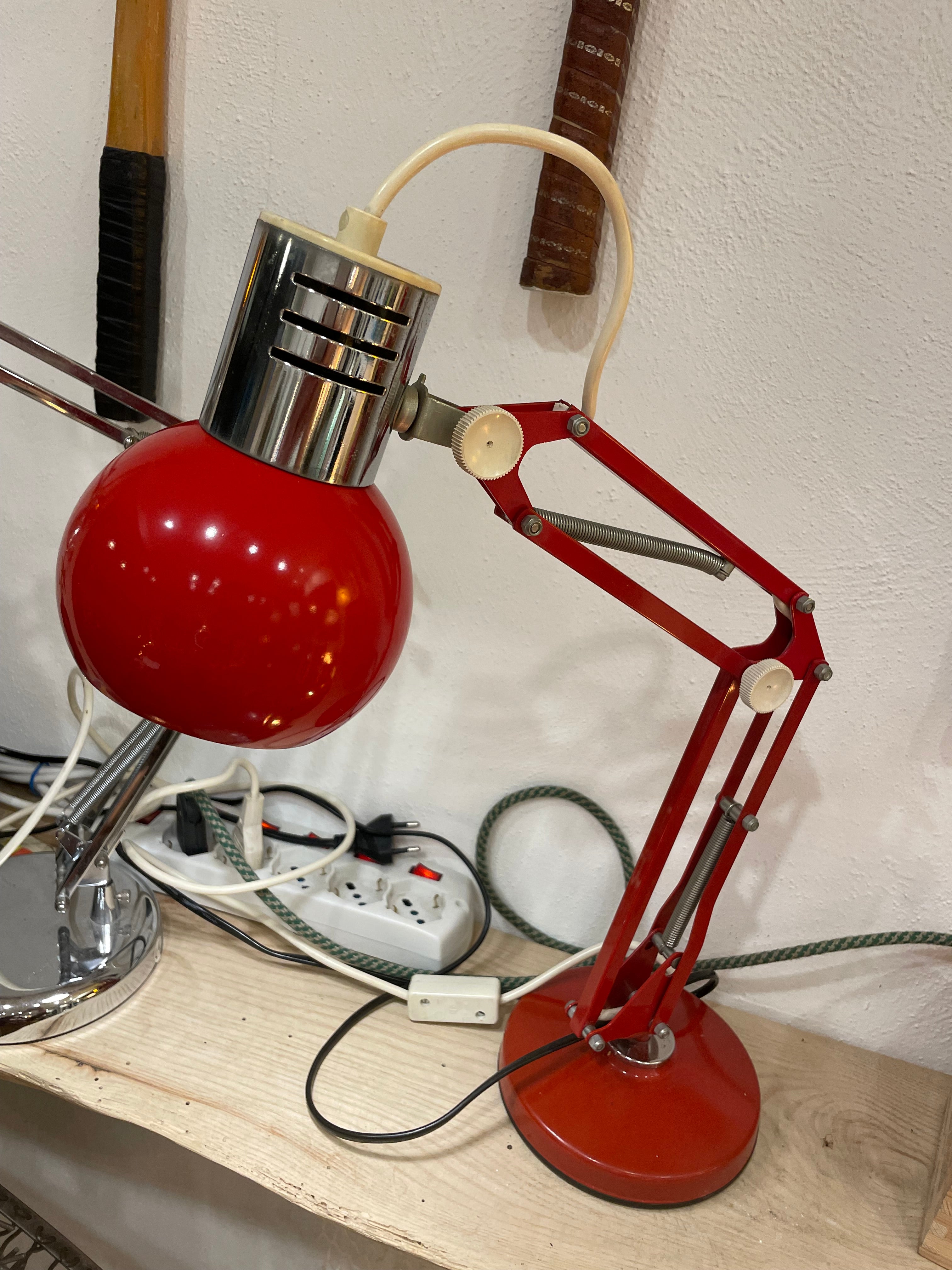 Red Table Lamp with Articulated Arm and Swivel Base, Space Age