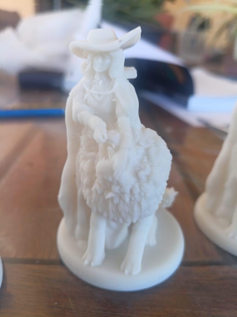 Miniatura La Forza arcano maggiore tarocchi da dipingere (mini 3D) - Major Arcana The Strenght Figurine to Paint (mini 3D)