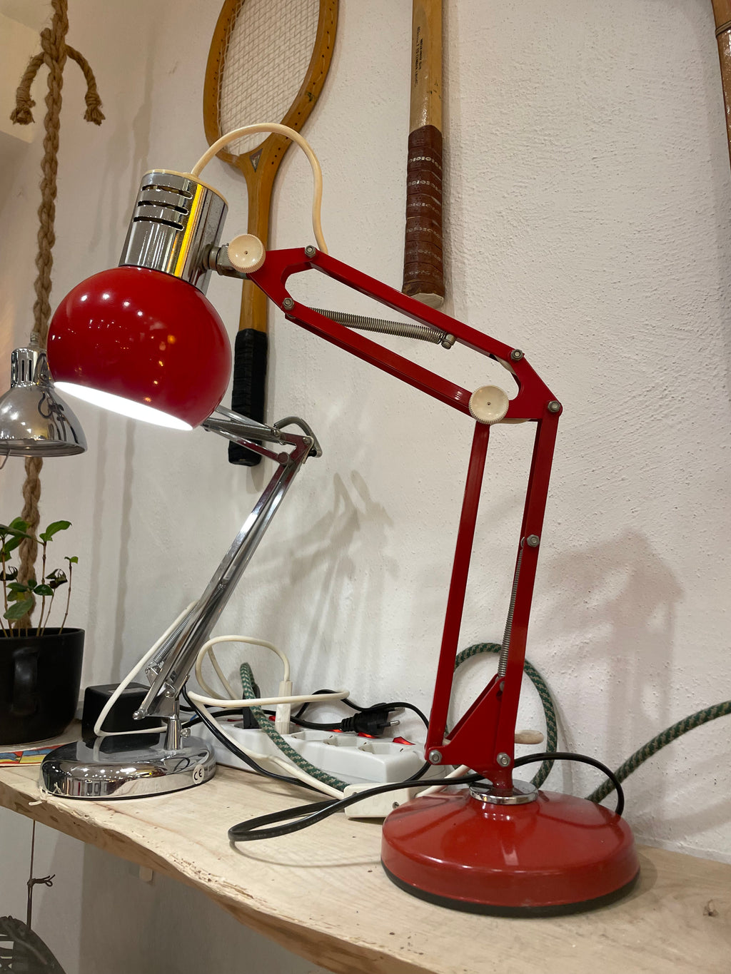 Red Table Lamp with Articulated Arm and Swivel Base, Space Age