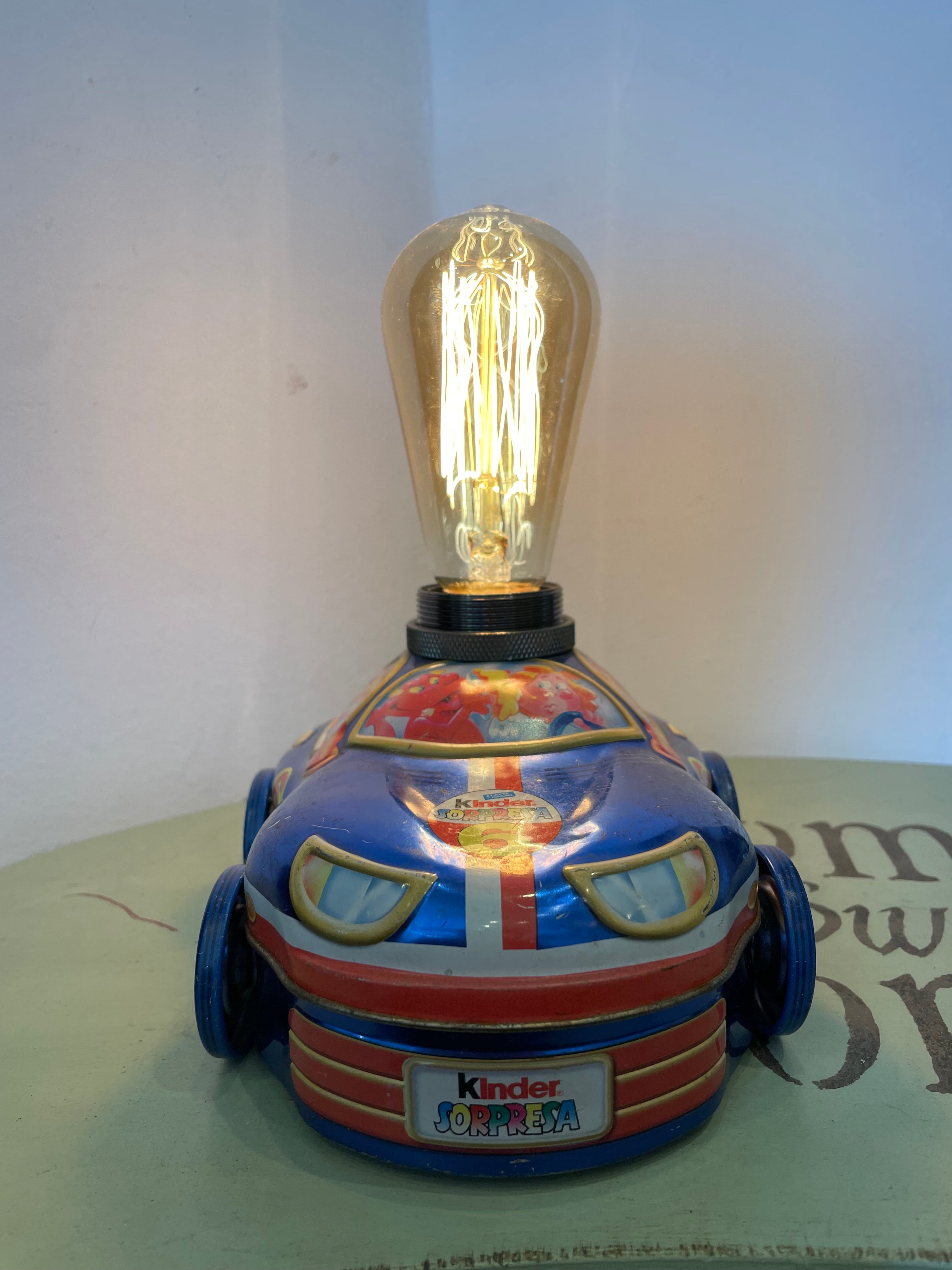 Lampada touch macchinina Kinder Sopresa anni ‘90