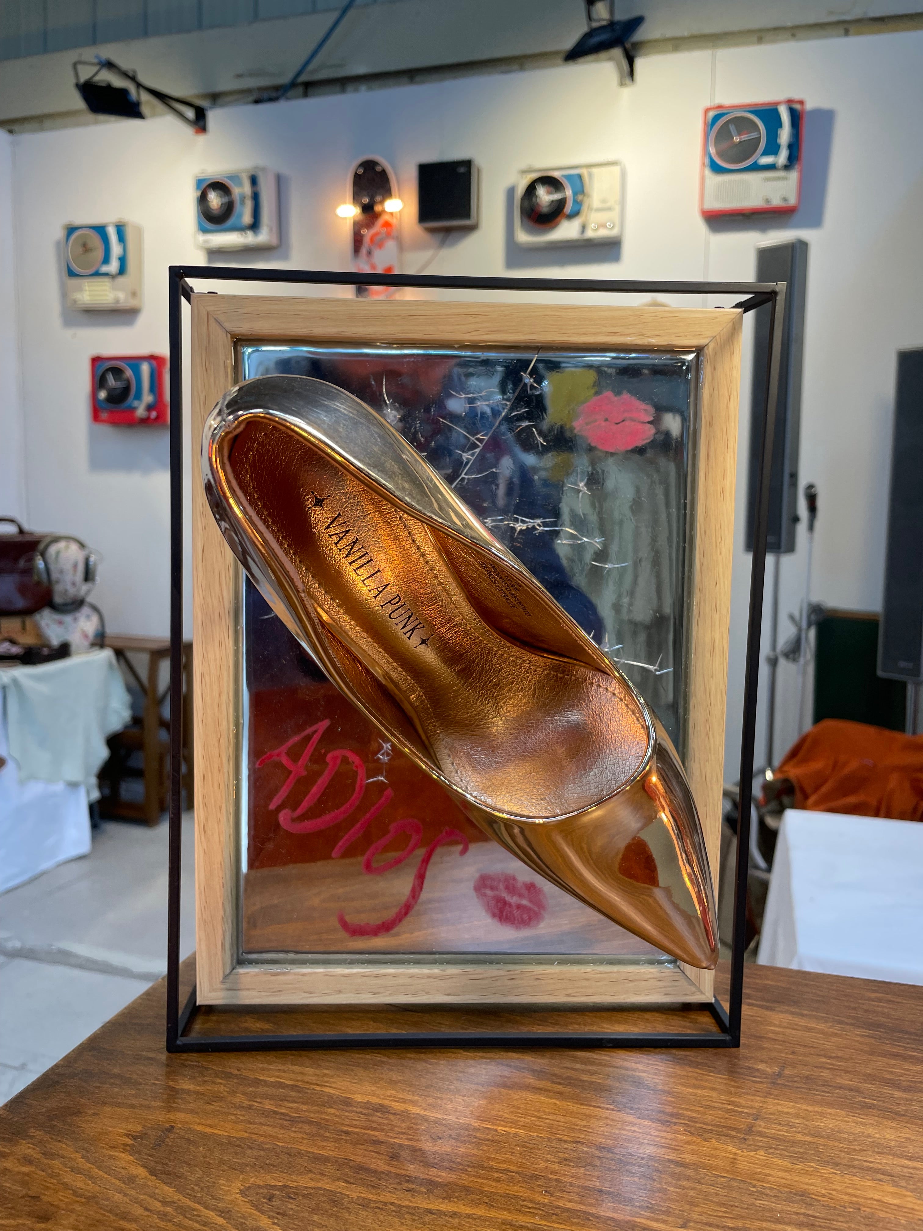 Quadro scultoreo Adios