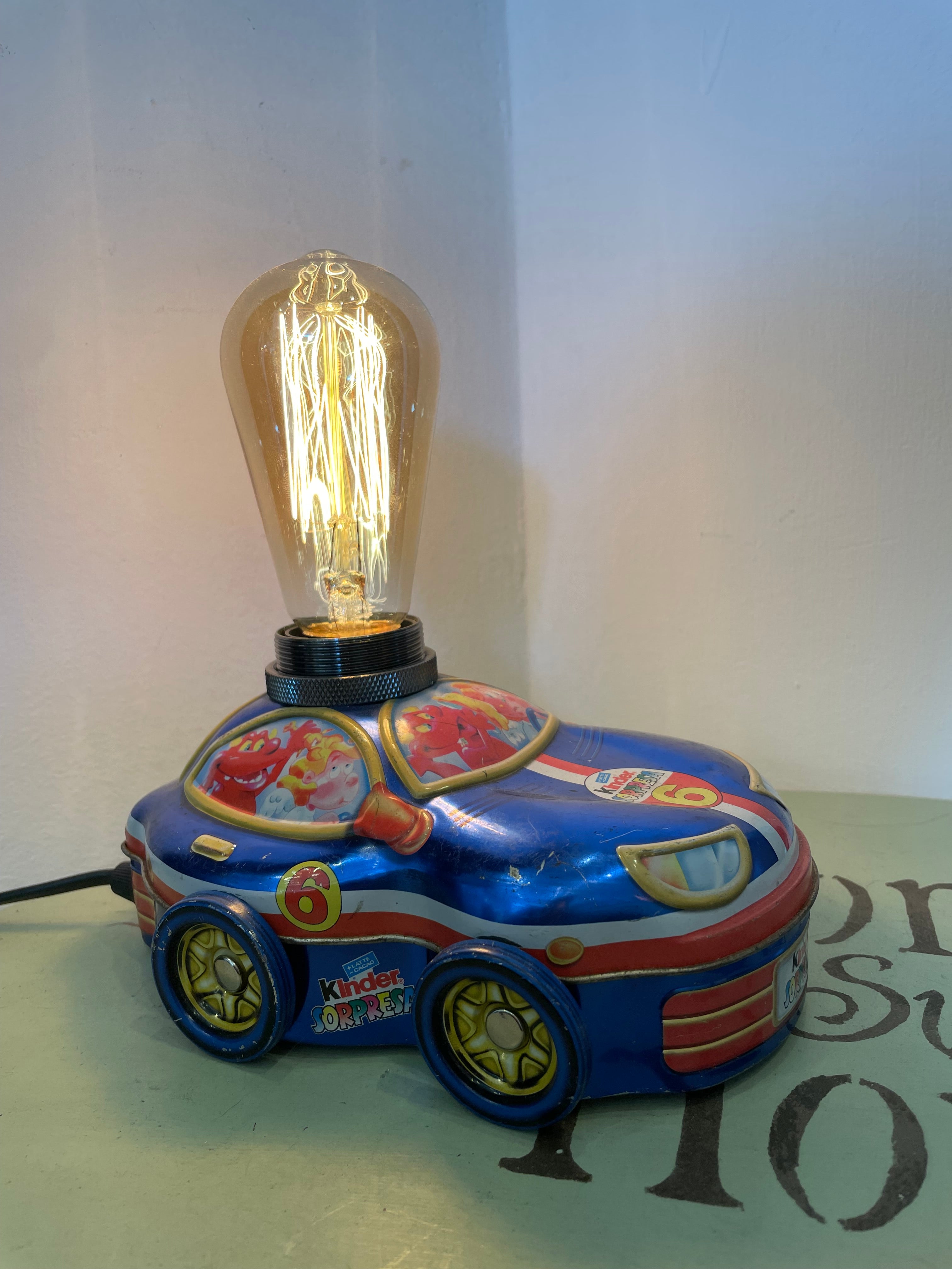 Lampada touch macchinina Kinder Sopresa anni ‘90