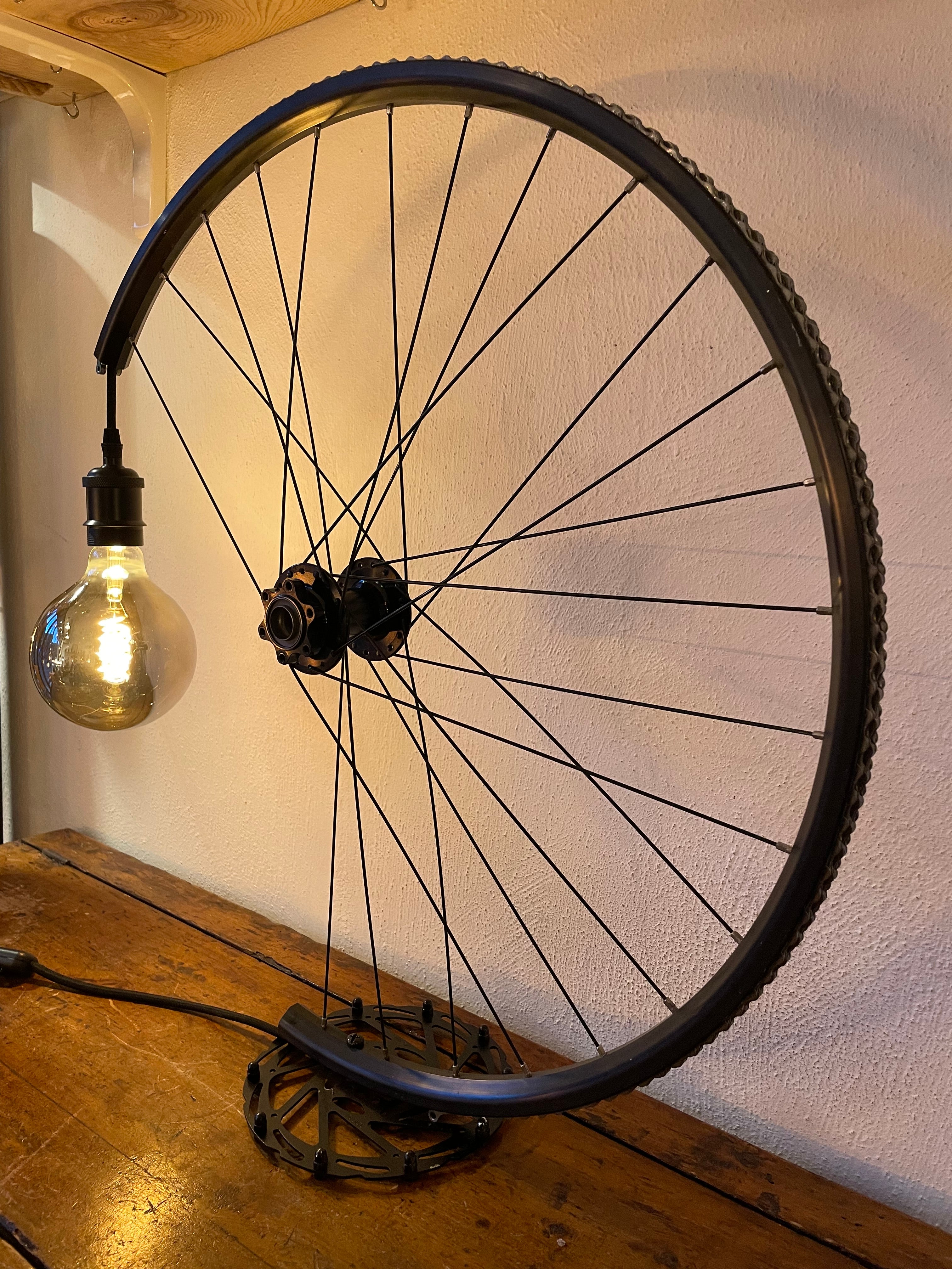 Lampada ruota bicicletta total black