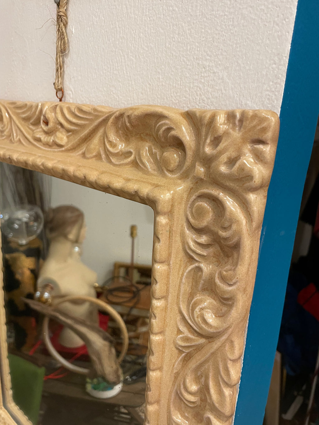 Specchio Su Cornice In Ceramica Faentina Di “Lama”