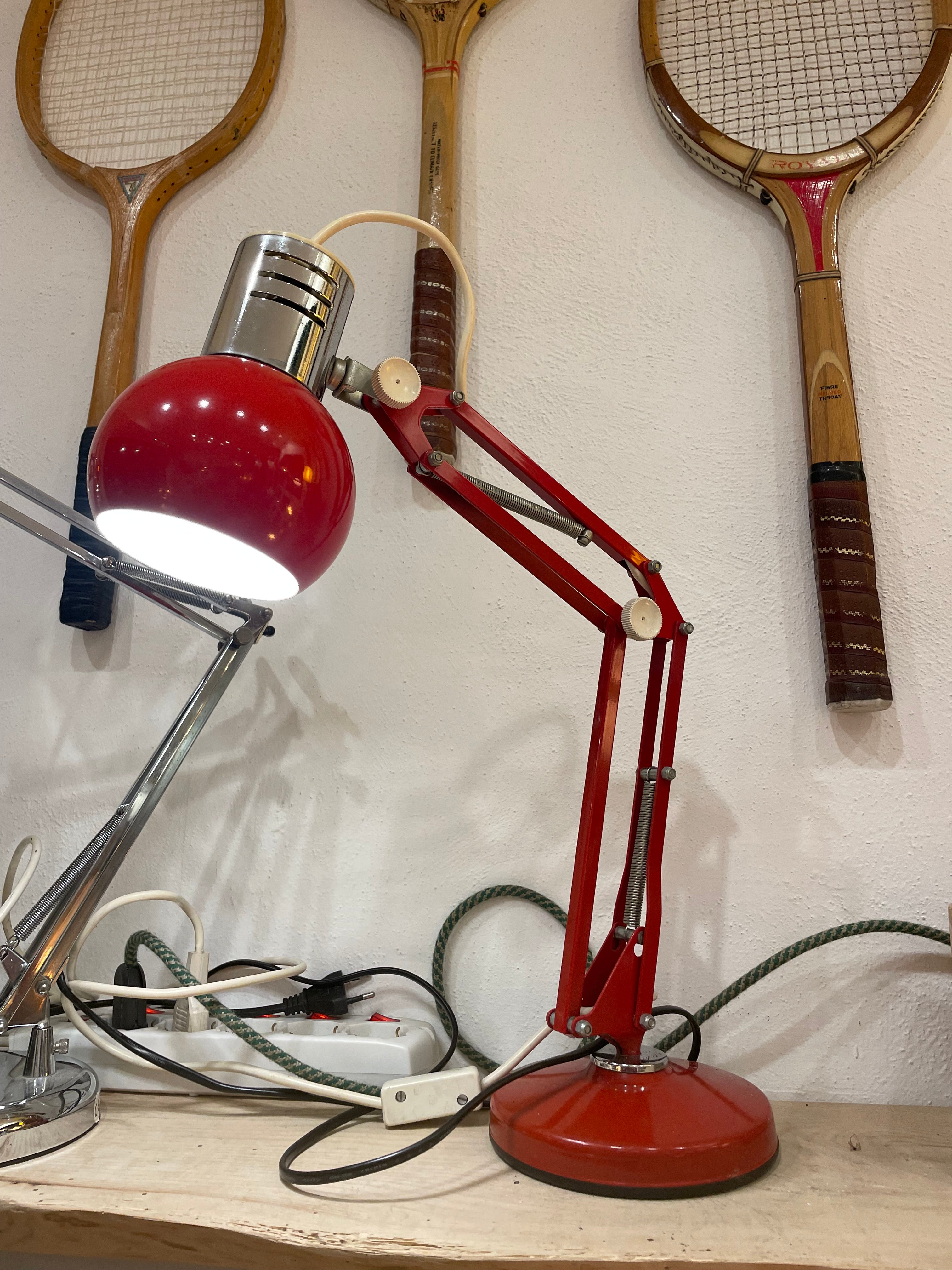 Red Table Lamp with Articulated Arm and Swivel Base, Space Age
