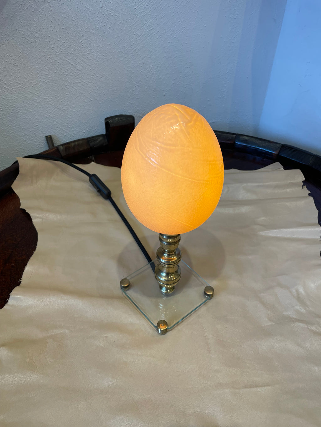 Lampada uovo di struzzo