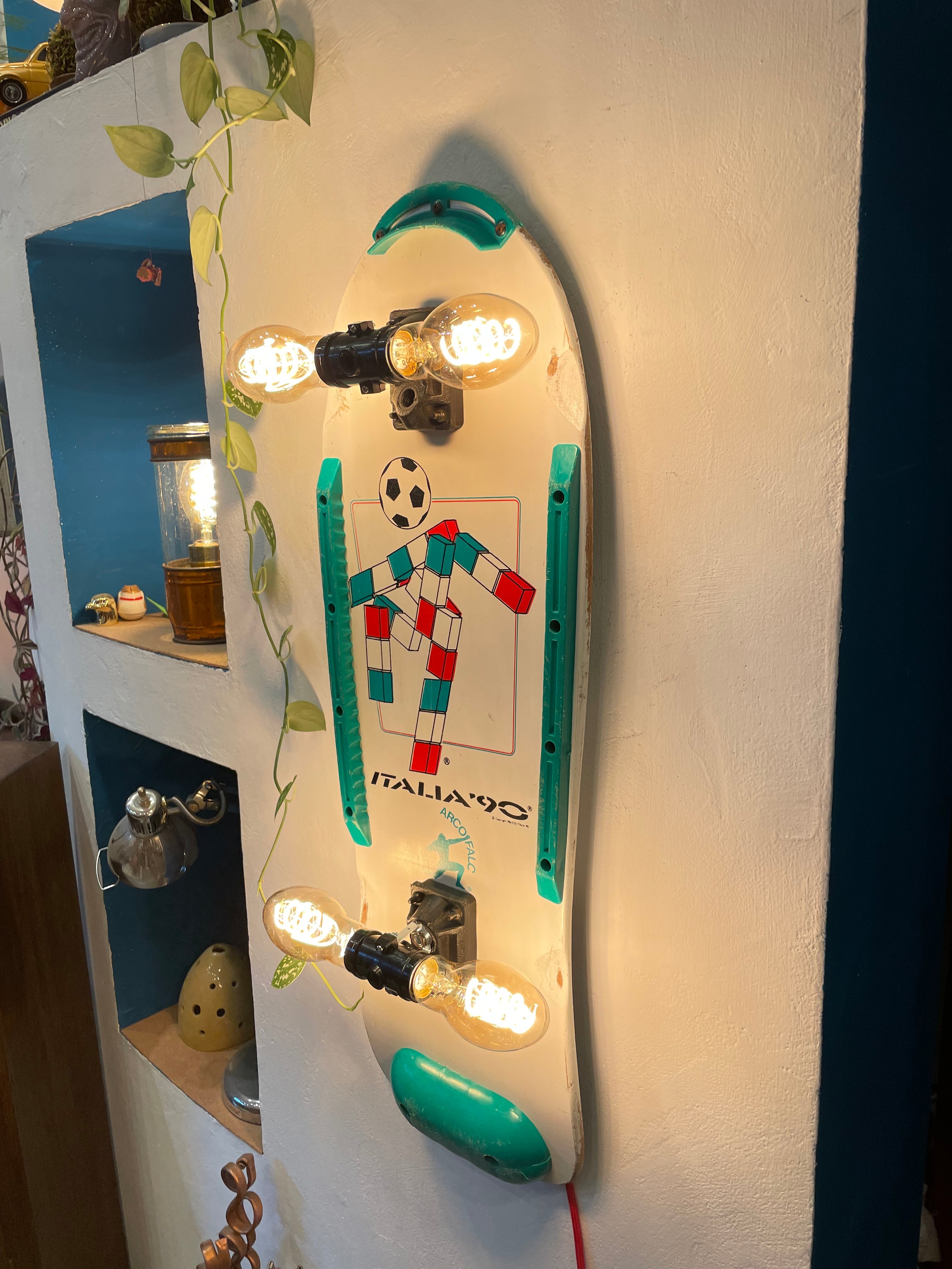 Lampada Skate Italia ‘90 da parete