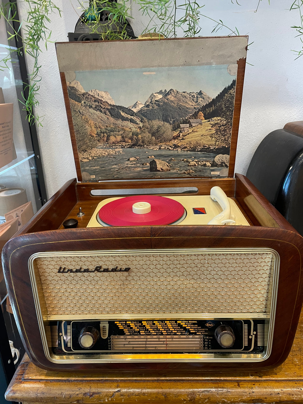 Radio Vintage Bluetooth UndaRadio con giradischi