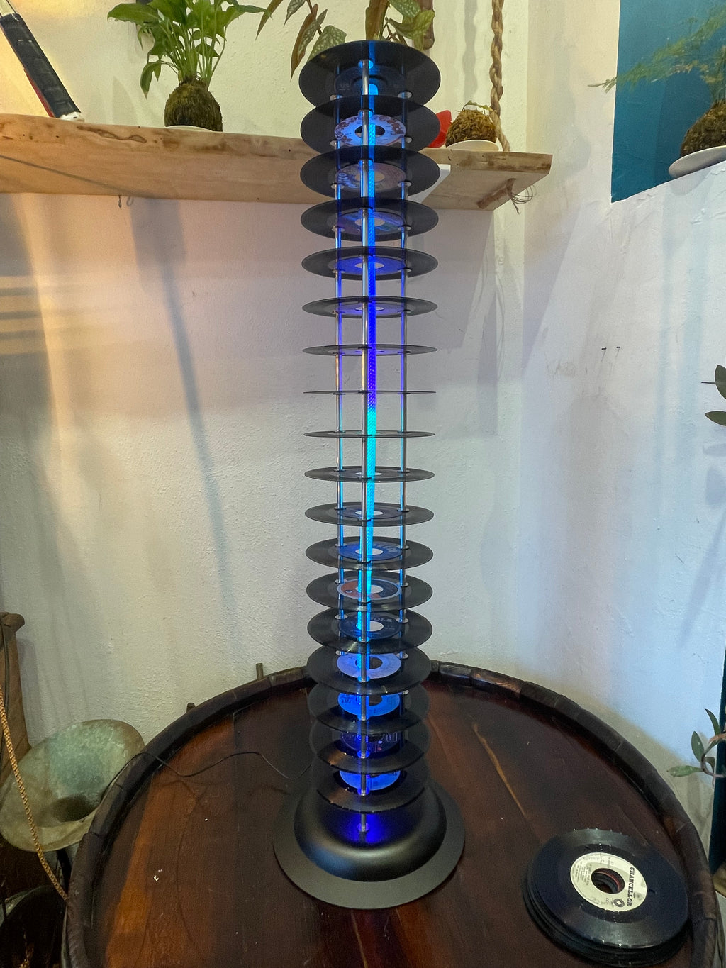 Lampada piantana vinili 45 giri