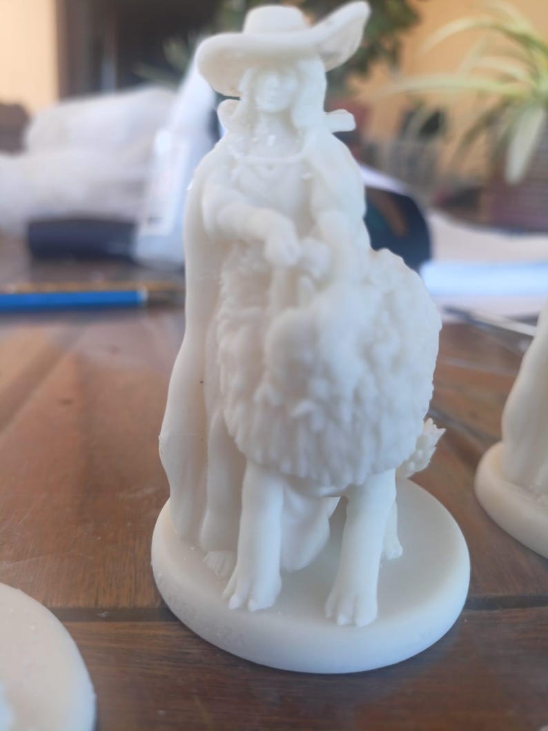 Miniatura La Forza arcano maggiore tarocchi da dipingere (mini 3D) - Major Arcana The Strenght Figurine to Paint (mini 3D)