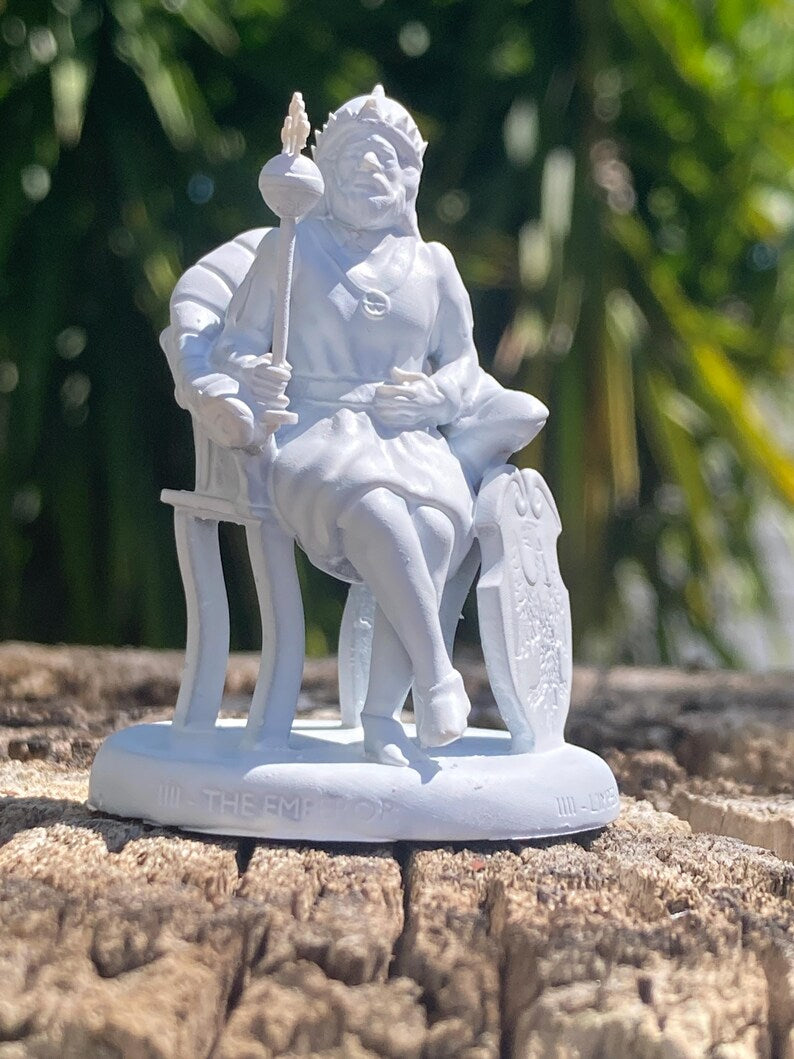 Miniatura Imperatore arcano maggiore tarocchi da dipingere (mini 3D) - Major Arcana The Emperor Figurine to Paint (mini 3D)