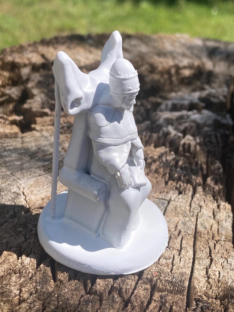 Miniatura Papessa arcano maggiore tarocchi da dipingere (mini 3D) - Major Arcana The High Priestess Figurine to Paint (mini 3D)