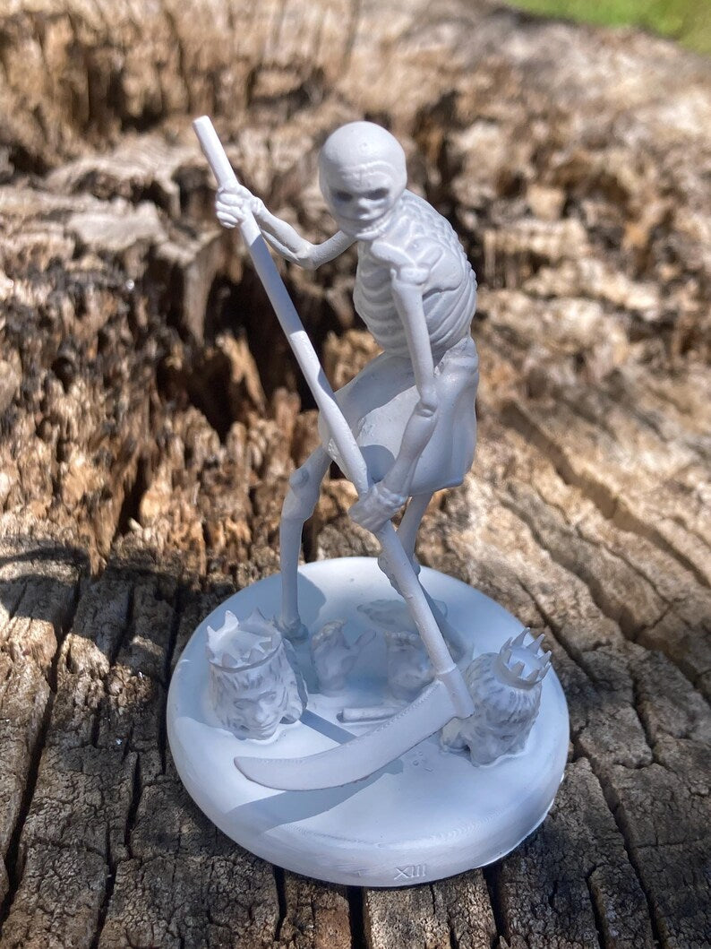 Miniatura L'Arcano XIII Morte Scheletro arcano maggiore tarocchi da dipingere (mini 3D) - Major Arcana Death Figurine to Paint (mini 3D)