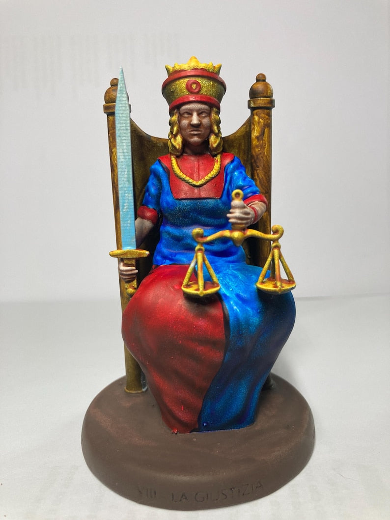 Statuina Giustizia arcano maggiore VIII tarocchi dipinta a mano - Major Arcana VIII Tarot Justice Figurine Hand Painted